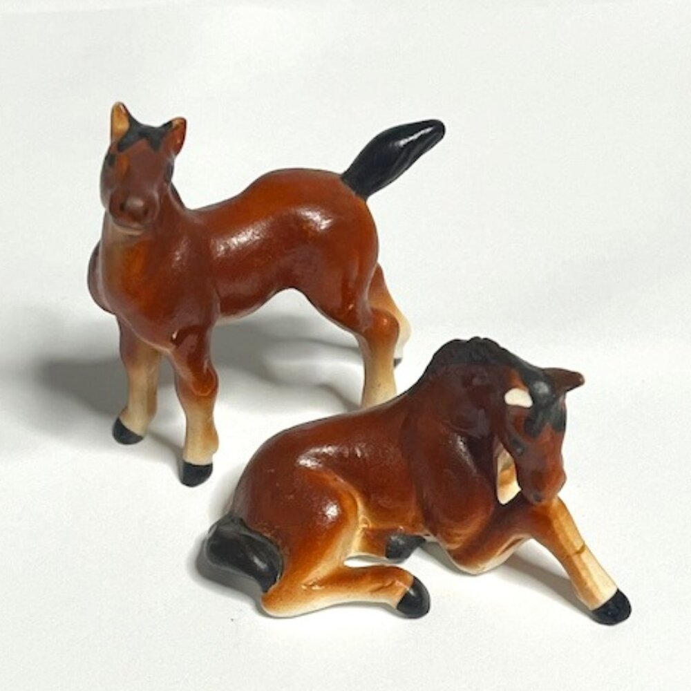 VTG TWO Miniature Horses Porcelain Figurines Glossy Brown Black Standing Sitting